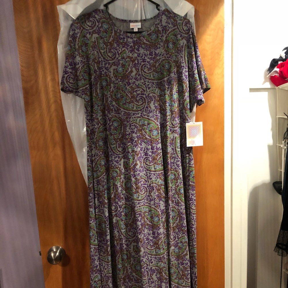 Lularoe - Picture 2 of 3